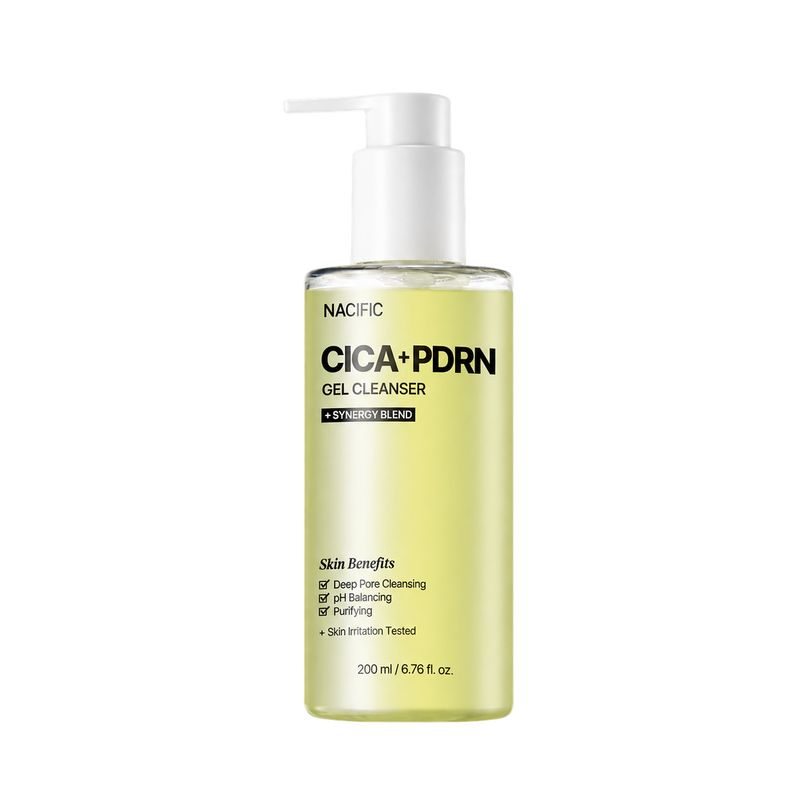 Gel nettoyant NACIFIC Cica PDRN pour la peau, texture claire avec un flacon blanc et vert, idéal pour nettoyer en douceur.