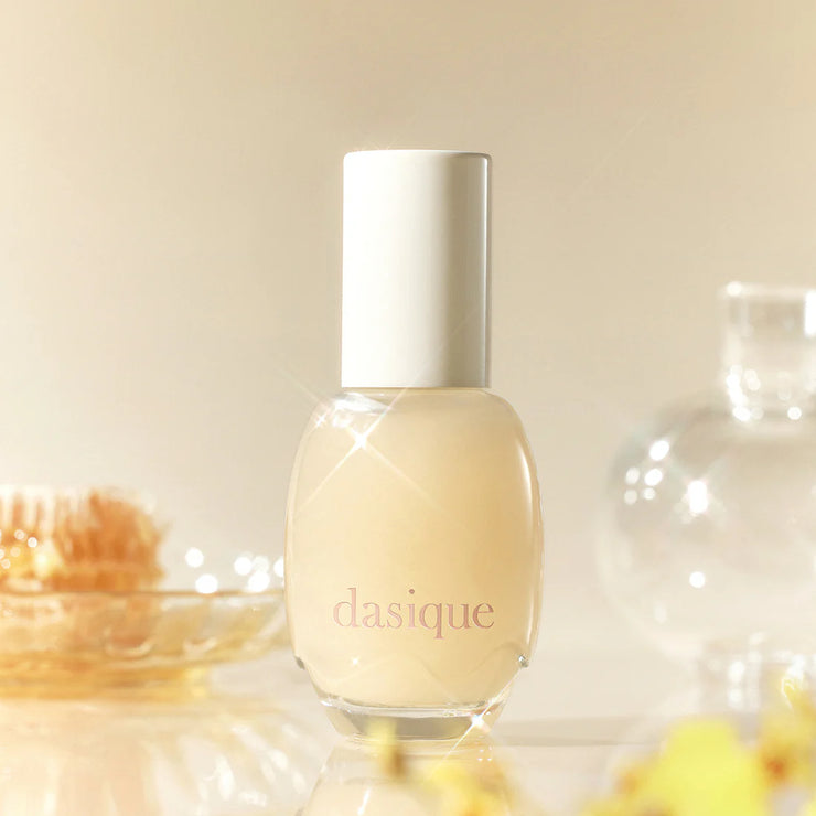 Base de maquillage Water Veil Primer de Dasique, soin de la peau, texture légère et hydratante pour un teint lumineux.