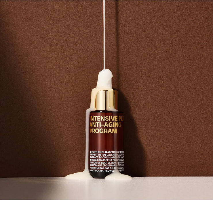 Série de produits anti-âge Intensive Perfect d'ISOI, flacon de 30ml avec soin anti-rides et revitalisant pour la peau.
