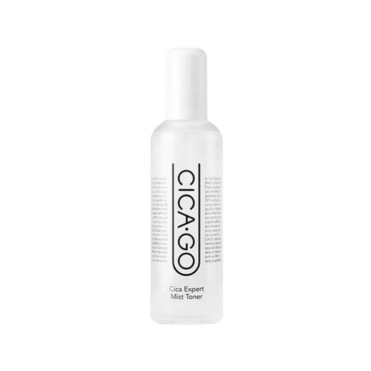 Brume tonique cicatrisante CICAGO Cica Expert de ISOI dans un flacon de 150ml, hydratation et apaisement pour la peau.